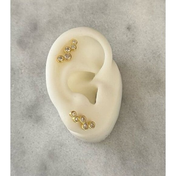 Boutique Jewelry - Gold Round Cluster Arch Earrings Sterling Silver Brand New